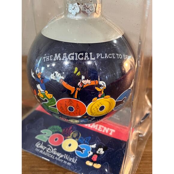 Walt Disney World 2003 Glass Ornament Mickey Goofy Donald Minnie NIB - Picture 2 of 7